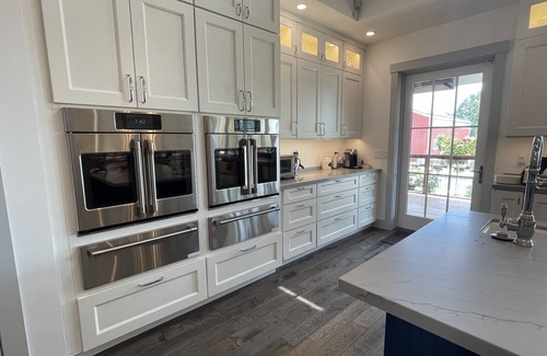 Sonoma Casa | NEW-5 Min to Wineries, 15 min to Napa,Couples/Family Retreat,Chef Kitchen,Luxury