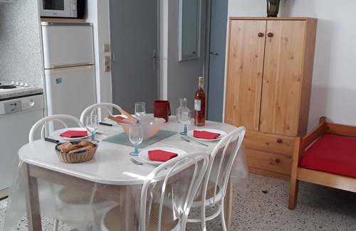 Le Lavandou Apartamento | NEW: Air-conditioned apartment with wifi