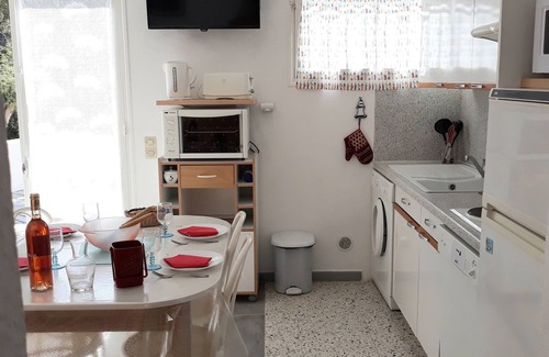 Le Lavandou Apartamento | NEW: Air-conditioned apartment with wifi