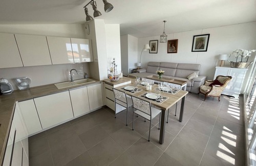 Saint-Aygulf Apartamento | Nuevo apartamento con aire acondicionado, espíritu de la casa en el techo con vista al mar