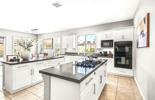 Orchards Villa | NEW! Walk to Festivals All Inclusive Estate - Heated Pool/Spa/Golf/Casino/Games