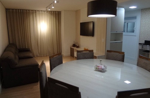 Vila Suica Apartamento | NUEVO Y EXCELENTE 2D COMPLETO PARA 10 PERSONAS EN EL CENTRO, EN BORGES.