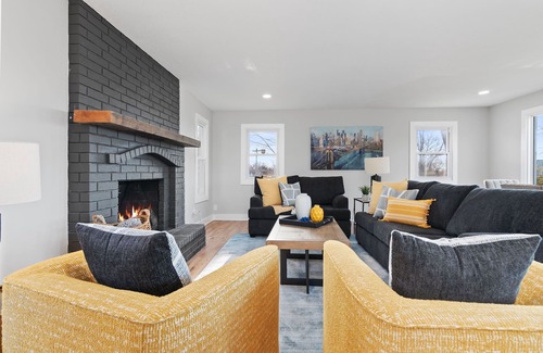 Independence Casa | New and Inviting in Independence