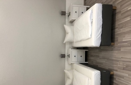 Bad Homburg v.d. Hoehe Apartamento | Apartamento nuevo para 5 personas.