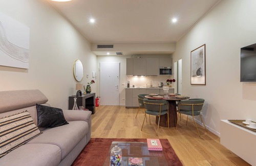 Rione IV Campo Marzio Apartamento | New apartment in central Rome, close to subway, full equiped, king bed, Wifi.