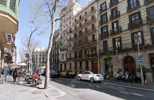Eixample Apartamento | NEW APARTMENT IN CENTER the gold quarter: Passeig de Gracia-Eixample.2 balconies