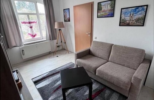 Halle Apartamento | NEW Apartment Milchstrasse Halle