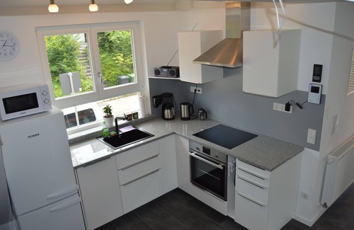 Neckargemuend Apartamento | Apartamento nuevo con excelentes vistas cerca de Heidelberg
