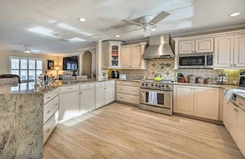 Bal Harbour Casa | NEW! Apollo Beach Canal front Home w/ Private Pool, Dog Friendly
