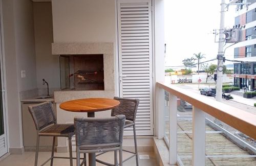 Jurere Apartamento | Apto nuevo con parrilla a 300m de la playa BEL0201