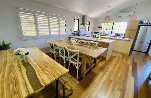 South Golden Beach Casa | ¡NUEVO! North Byron Balinese Surf delicia con piscina - Se aceptan mascotas