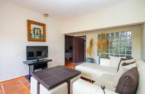 Chiconcuac Apartamento | NEW Bamboo Villa Palma Pool and Rest
