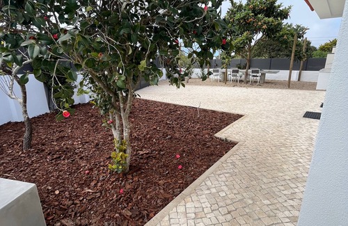 Colares Villa | New Beach House near main street close PraiaGrande