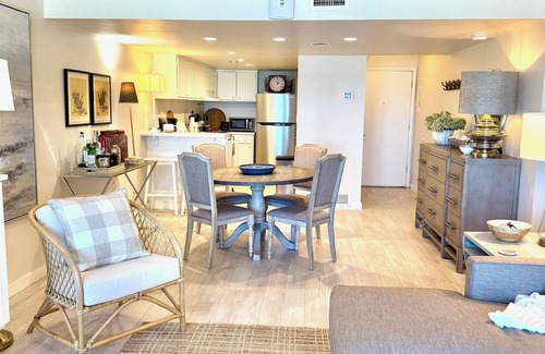Inlet Beach Condominio | New! Beachfront Escape in Carillon at Pinnacle Port near 30A/Rosemary Beach