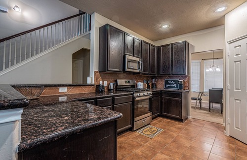 Barker Casa | New Beautiful 4/BR Vacation Home