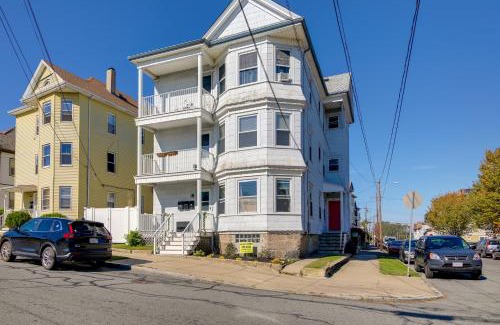 New Bedford Apartamento | New Bedford Apartment about 4 Mi to Fort Phoenix Beach