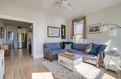 New Bedford Apartamento | New Bedford Apartment about 4 Mi to Fort Phoenix Beach