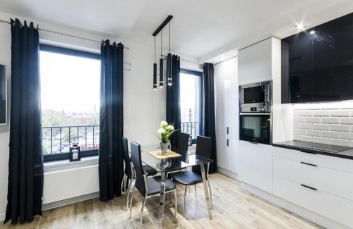 Wroclaw City Center Apartamento | New BIG Apartment- OLD TOWN - 3 Rooms - Parking - Viewpoint