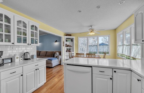 Andover Casa | NEW! Blaine 5BR Haven Hot Tub, Space & Fun