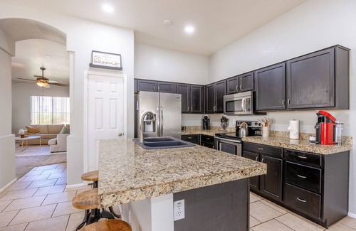 Estrella Vista Casa | New Boho Chic 4 Bed/2 Bath Vacation Home