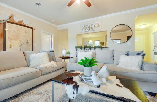 New Braunfels Casa | New Braunfels Home with Pool 2 Mi to Guadalupe River