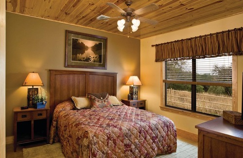 Gruene Complejo | New Braunfels Resort 3bdr Deluxe