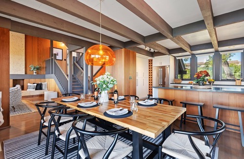 Campanil Casa | *NEW!* Breathtaking Ocean Views Stun at Modern Multi-Level Home with Spa