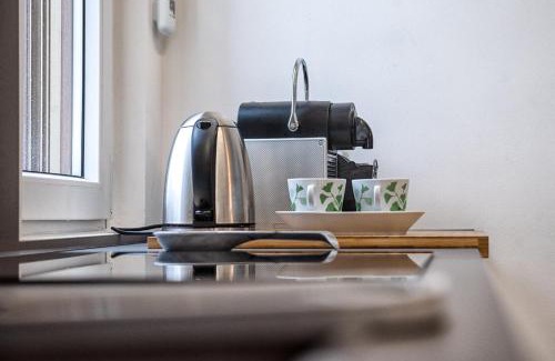 Gioia Apartamento | New & Bright Balcony Flat by Central Station