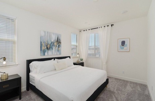 Roseville Casa | New Build 4 Bedroom House