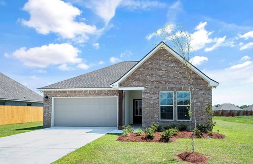 Sunshine Casa | New build 4 bedroom short drive to downtown and LSU