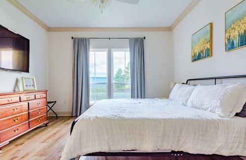 Ventress Casa | New Build at The Pointe on FR