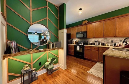 Swannanoa Casa | NEW: Byrd Bungalow - Luxury Home, Epic Views, Prime Spot