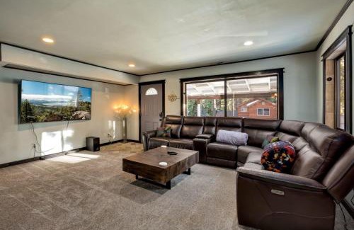 Kings Beach Casa | New Cabin in North Lake Tahoe!