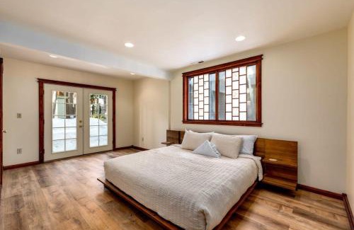 Kings Beach Casa | New Cabin in North Lake Tahoe!