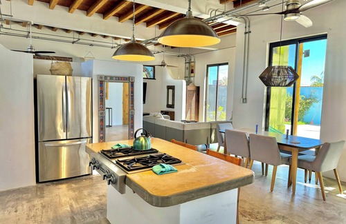 Mexican Riviera Casa | NEW Casa Verde San Juanico Scorpion Bay - Starlink Wifi, Gated,Walk to 1st Point