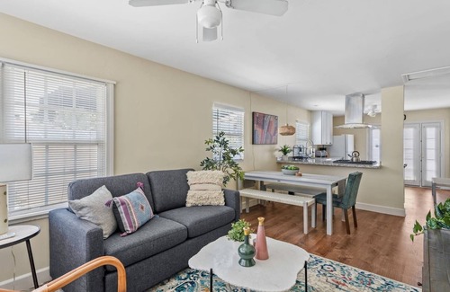 Old Town Apartamento | New central SD oasis in Old Town close everything!