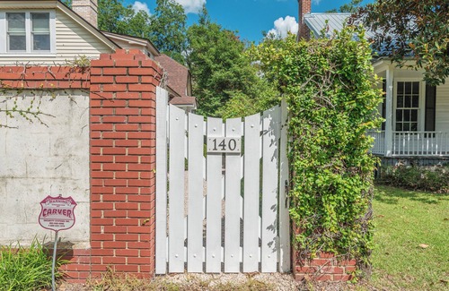 Aiken Cabaña | NEW-Charming cottage in Downtown Aiken