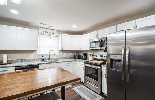 Concord Casa | NEW! Charming Pet Friendly Concord Retreat