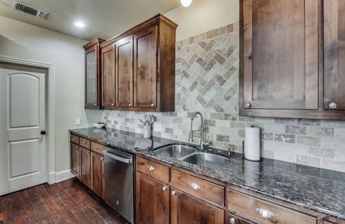 Fort Worth Cultural District Casa | NEW! Charming Retreat Near Dickie's Arena – Cozy & Stylish Fort Worth Getaway