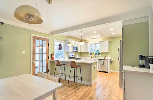Grosse Pointe Woods Casa | NEW! Chic Pet-Friendly Grosse Pointe Woods Getaway