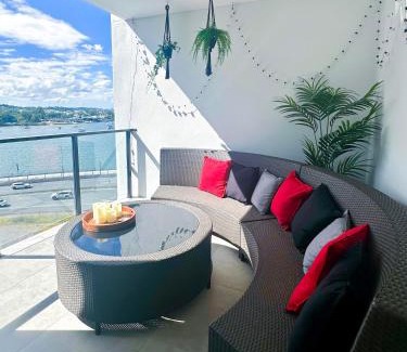 Albion Apartamento | New City Condo with Brisbane River View & Parking