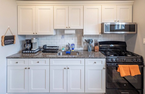 Passaic Apartamento | New Clifton 1 Bed, Park2Cars, Pet Friendly, Laundry, Fios, Storage