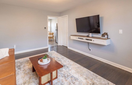 Passaic Apartamento | New Clifton 1 Bed, Park2Cars, Pet Friendly, Laundry, Fios, Storage