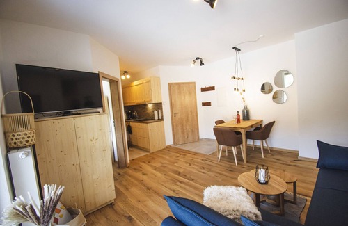 Bischofsheim an der Rhon Apartamento | New, cozy vacation apartment directly on the Haselbach