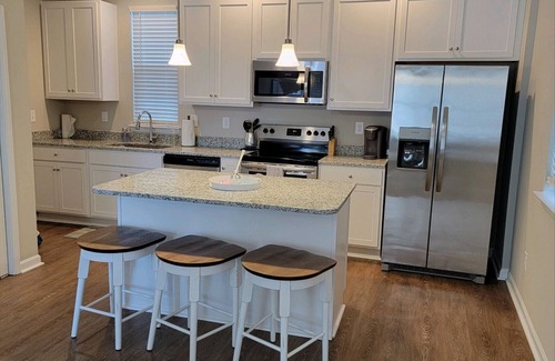 Myrtle Beach Cabaña | NEW! Coastal Cottage. Live, Work, & Play like you're on VACATION everyday.