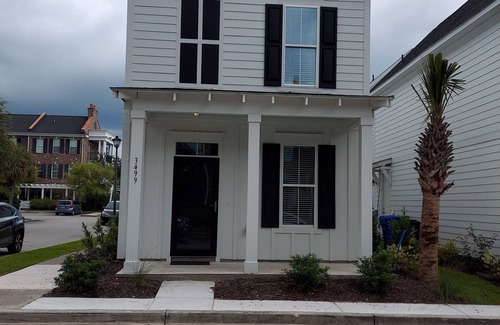 Myrtle Beach Cabaña | NEW! Coastal Cottage. Live, Work, & Play like you're on VACATION everyday.
