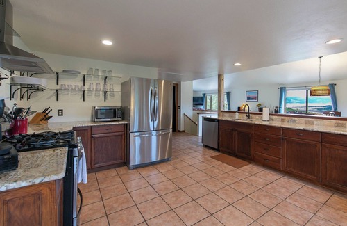 Villa Grove Casa | NEW Cody Gulch Getaway outside of Villa Grove