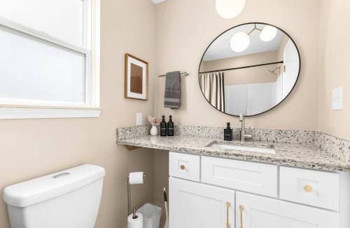 Roseville Apartamento | New! Comfy & Cozy Private Flat in Roseville