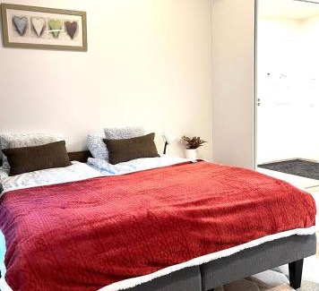 Tikkurila Apartamento | New&Comfy Studio near Airport