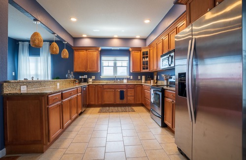 Northeast Virginia Beach Condominio | New! Condo centrally located in ViBe district